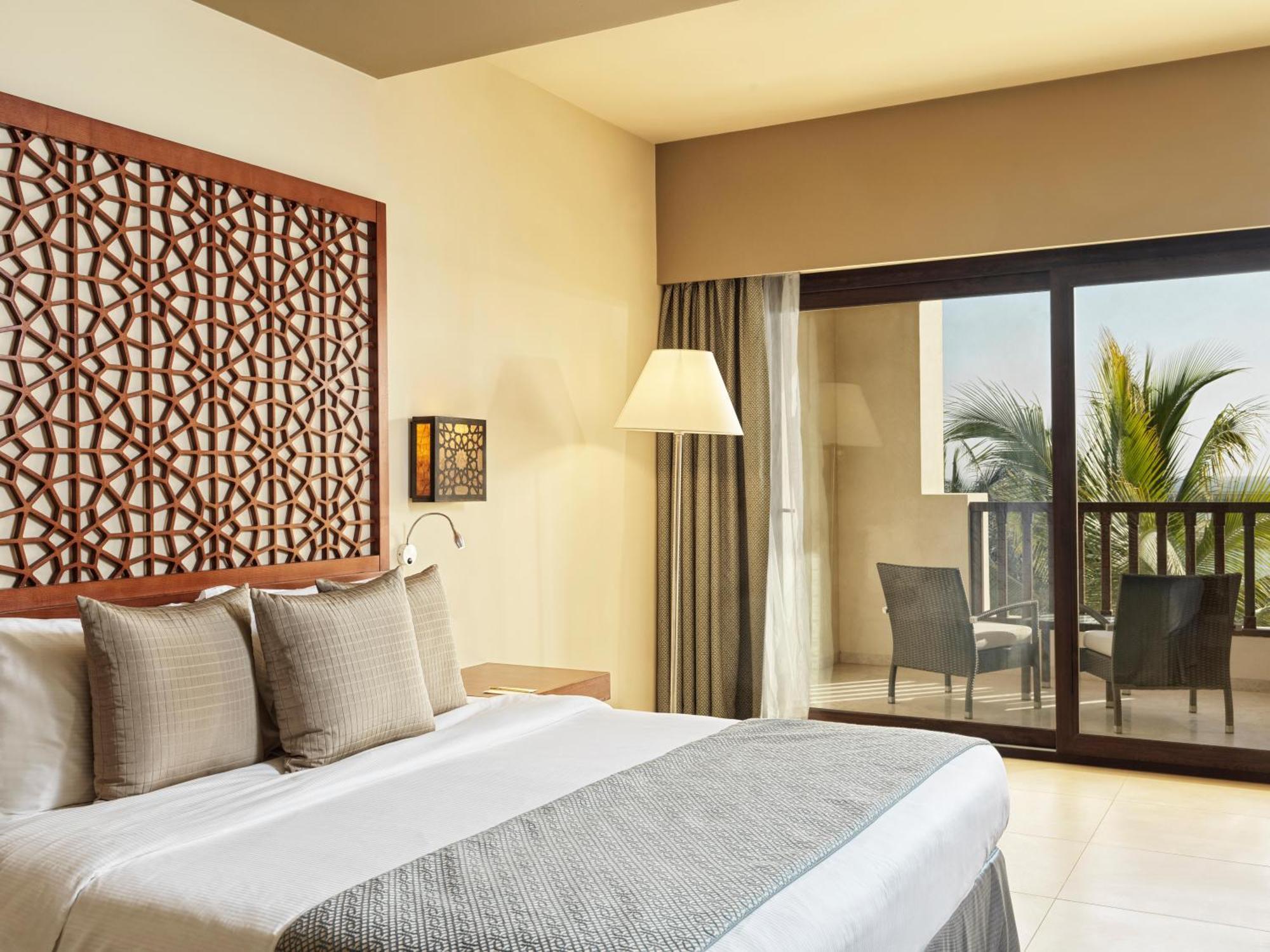 Fanar Hotel & Residences Салала Экстерьер фото Deluxe room